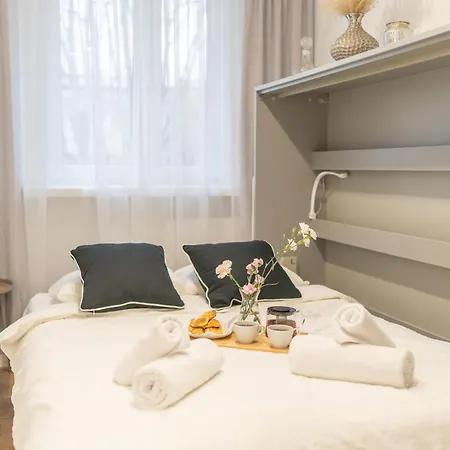 Pradnik Bialy - Parks Nearby - By Rentujemy Appartement